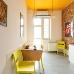 City Vibes By Mb Apartments *
