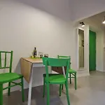 דירה City Vibes By Mb Apartments *